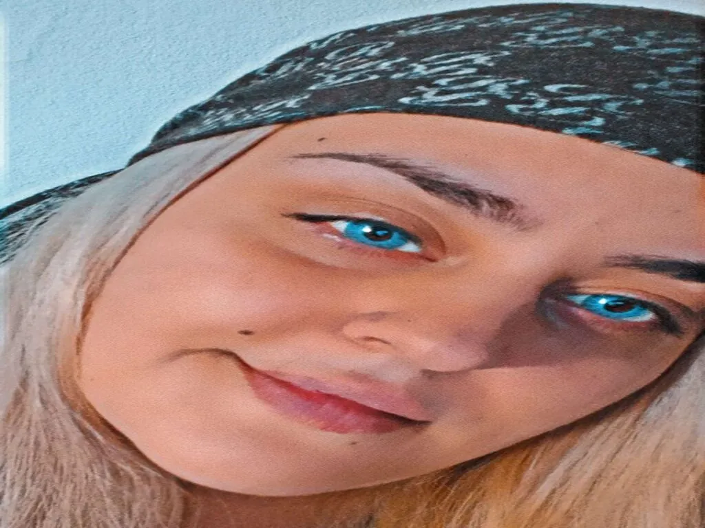 ElizaCarrera's Thumb Image