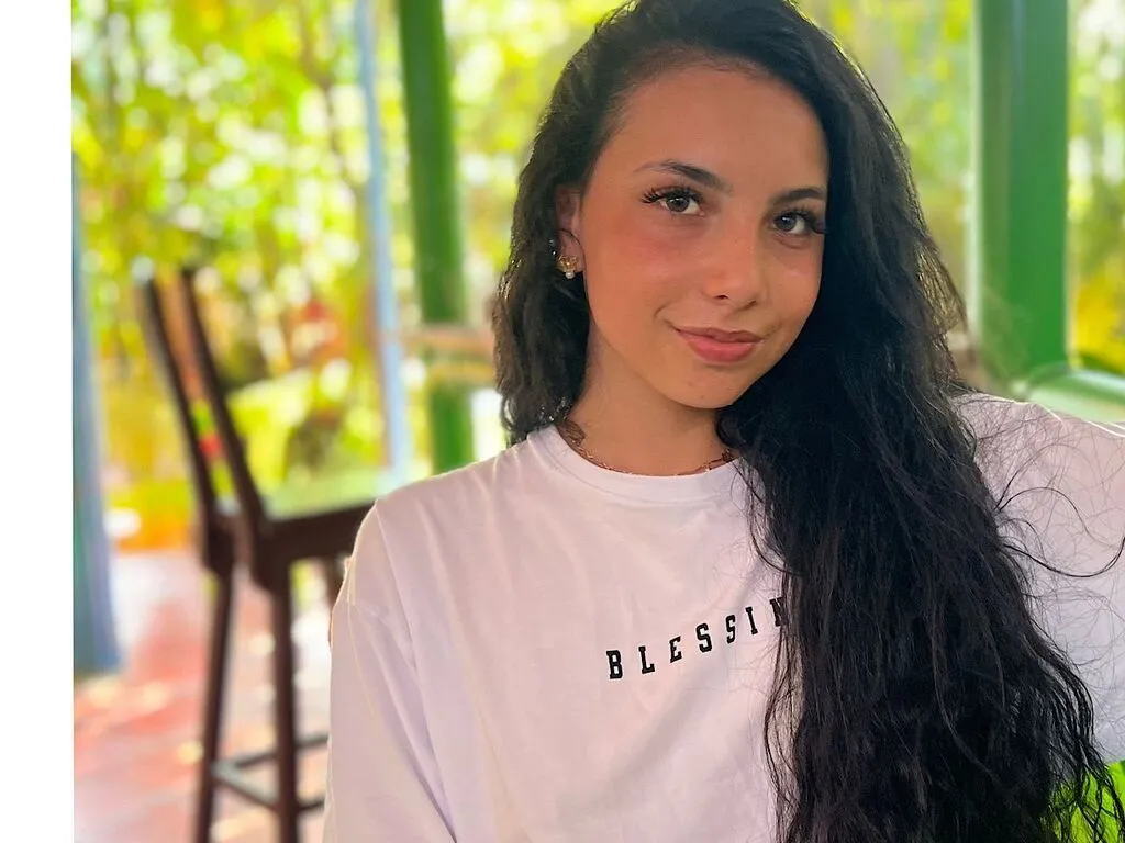 EmilianaEscobar's Thumb Image