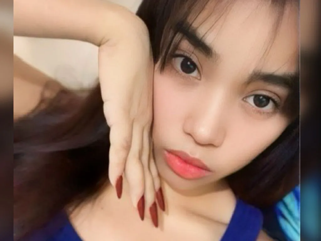 EmilyCian's Thumb Image
