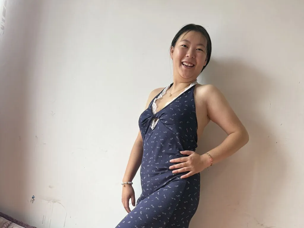 LouisaZhong's Thumb Image
