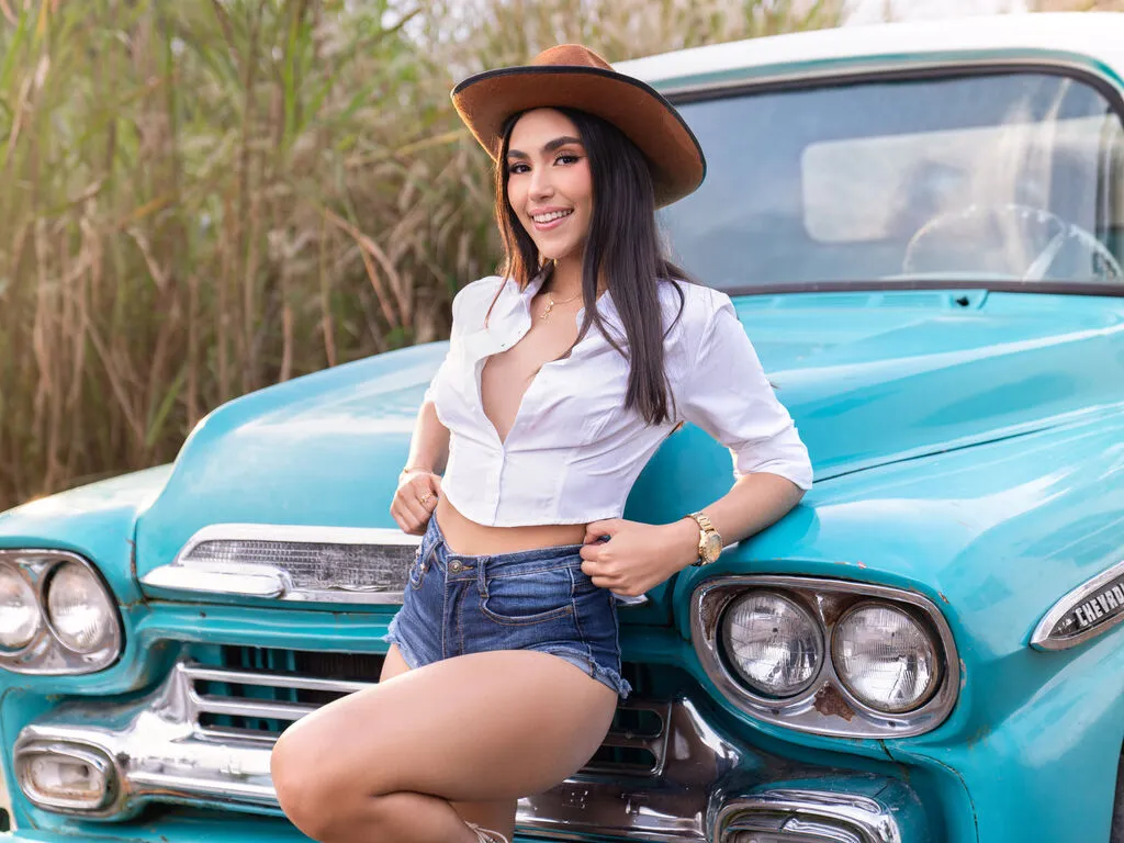 NinnaCrawford Profile Image