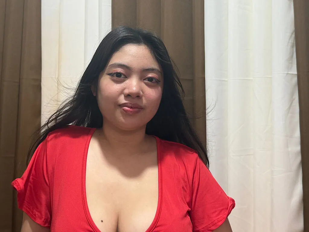 RosebelleCruz – webcam model profile photo