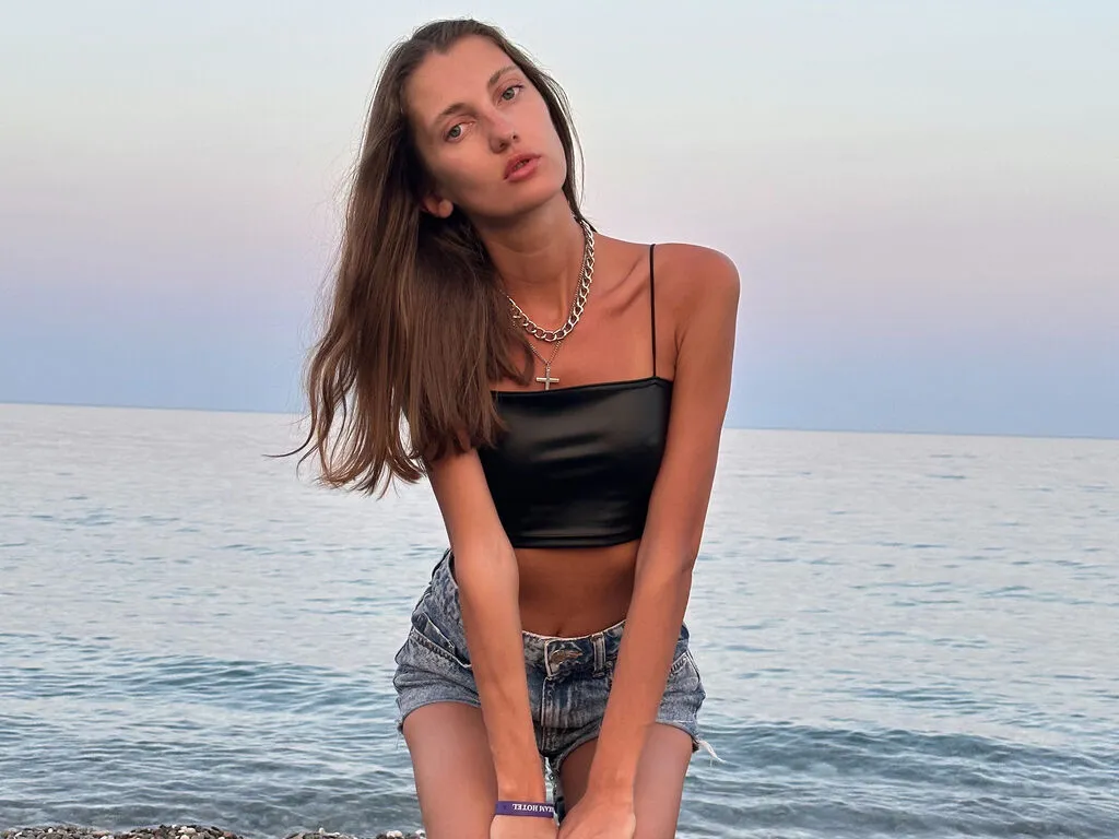 SamanthaShein – webcam model profile photo