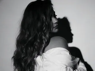 NICOLET19 – webcam model profile photo