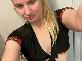 sexysandy99's Thumb Image