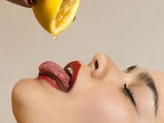 ZaraSweet – webcam model profile photo